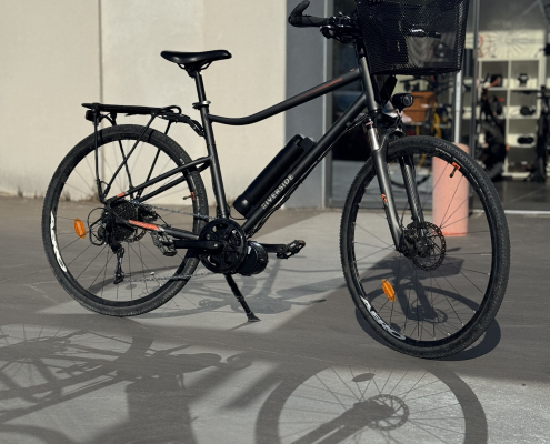 Vélo de ville Riverside 500 kit moteur pédalier BBS01 batterie 360wh + éclairage avant/arrière + support clic fixe pour écran Vélo de ville Riverside 500 kit moteur pédalier BBS01 batterie 360wh + éclairage avant/arrière + support clic fixe pour écran